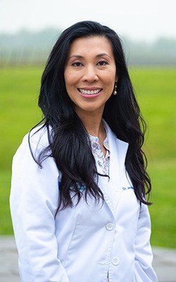 Headshot of Dr. Jennifer Pham